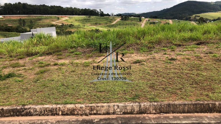 Terreno à Venda, 585 m² em Itatiba