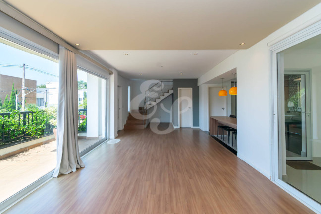 Imagem Casa de Condomínio com 3 Quartos à Venda, 245 m² em Alphaville - Santana De Parnaíba Imagem Casa de Condomínio com 3 Quartos à Venda, 245 m² em Alphaville - Santana De Parnaíba