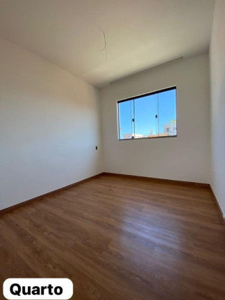 Imagem Sobrado com 3 Quartos à Venda, 130 m² em Parque Jacaraipe - Serra