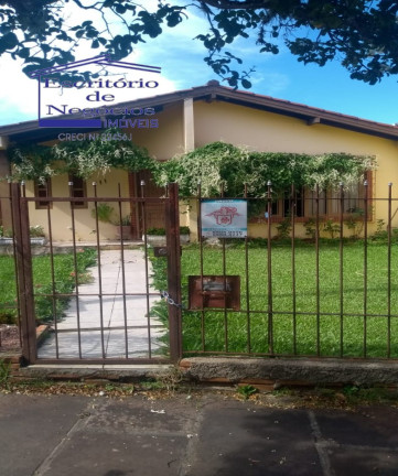 Casa com 3 Quartos à Venda, 100 m² em Cavalhada - Porto Alegre