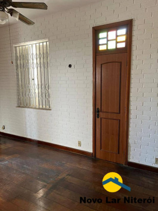 Imagem Casa com 3 Quartos à Venda, 240 m² em Centro - Niterói