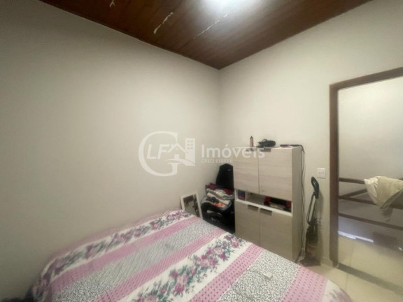 Imagem Casa com 2 Quartos à Venda, 11 m² em Vila Taveirópolis - Campo Grande
