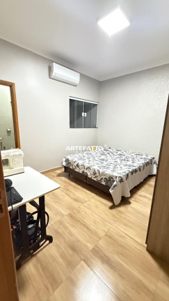Imagem Casa com 2 Quartos à Venda, 90 m² em Vila Santa Terezinha - Franca