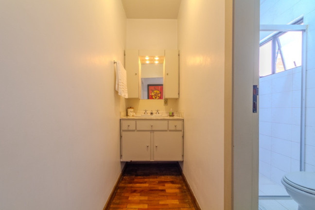 Imagem Casa com 4 Quartos à Venda, 225 m² em Vila Sônia - São Paulo Imagem Casa com 4 Quartos à Venda, 225 m² em Vila Sônia - São Paulo