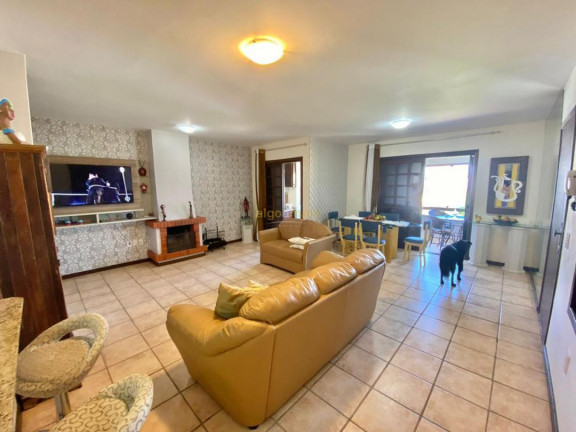 Imagem Imóvel com 3 Quartos à Venda, 145 m² em Centro - Xangri-lá