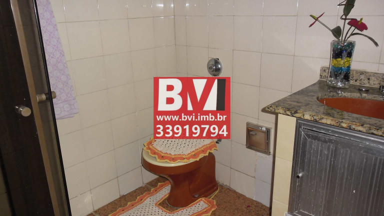 Imagem Casa com 2 Quartos à Venda, 78 m² em Colégio - Rio De Janeiro Imagem Casa com 2 Quartos à Venda, 78 m² em Colégio - Rio De Janeiro