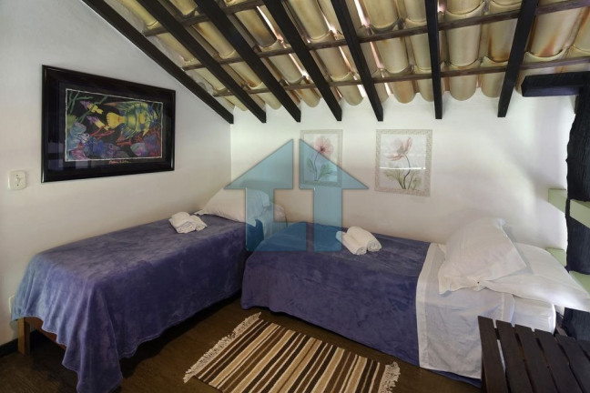 Imagem Casa com 5 Quartos à Venda, 35.320 m² em Piraquara - Angra Dos Reis