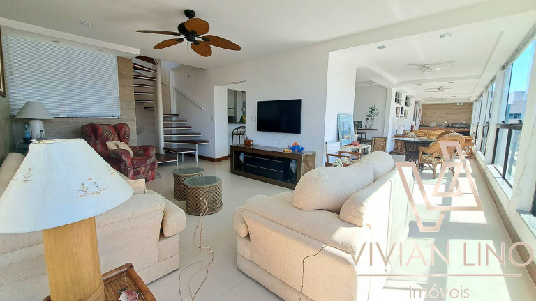 Imagem Cobertura com 4 Quartos à Venda, 326 m² em Algodoal - Cabo Frio