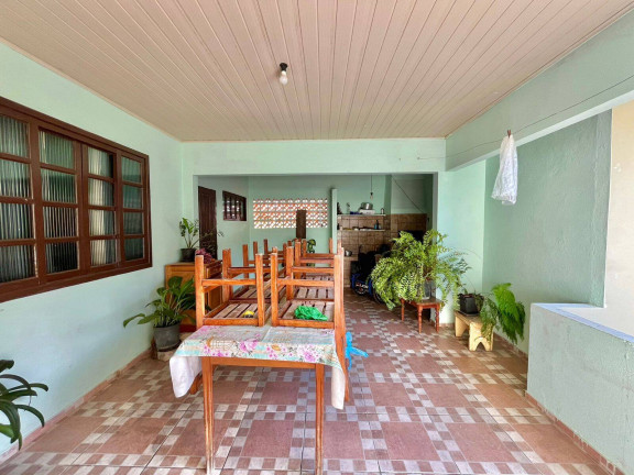 Imagem Casa com 4 Quartos à Venda, 172 m² em Centro - Balneário Barra Do Sul Imagem Casa com 4 Quartos à Venda, 172 m² em Centro - Balneário Barra Do Sul