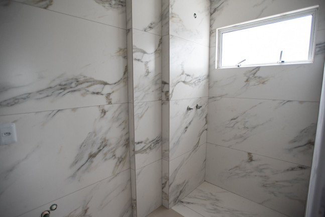 Imagem Apartamento com 2 Quartos à Venda, 70 m² em Jardim California - Irati Imagem Apartamento com 2 Quartos à Venda, 70 m² em Jardim California - Irati