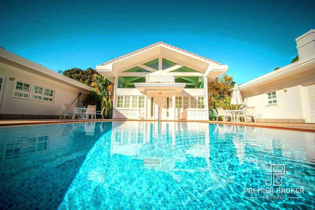 Imagem Casa com 4 Quartos à Venda, 515 m² em Comary - Teresópolis