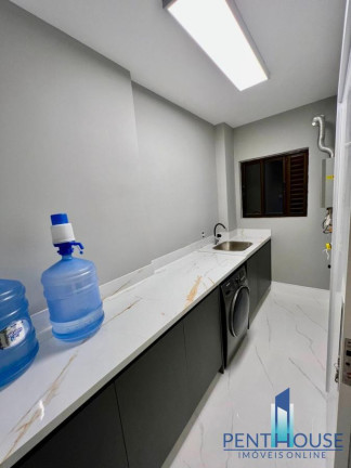 Imagem Apartamento com 3 Quartos à Venda, 135 m² em Centro - Balneário Camboriú Imagem Apartamento com 3 Quartos à Venda, 135 m² em Centro - Balneário Camboriú