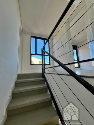 Imagem Casa com 3 Quartos à Venda, 123 m² em Campeche - Florianópolis Imagem Casa com 3 Quartos à Venda, 123 m² em Campeche - Florianópolis