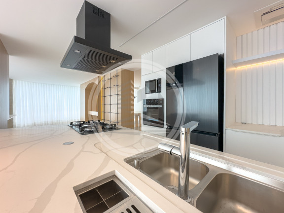 Imagem Apartamento com 3 Quartos à Venda, 179 m² em Centro - Balneário Camboriú Imagem Apartamento com 3 Quartos à Venda, 179 m² em Centro - Balneário Camboriú