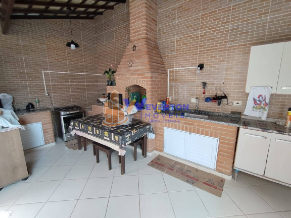 Imagem Casa com 3 Quartos à Venda, 220 m² em Centro - Mongaguá