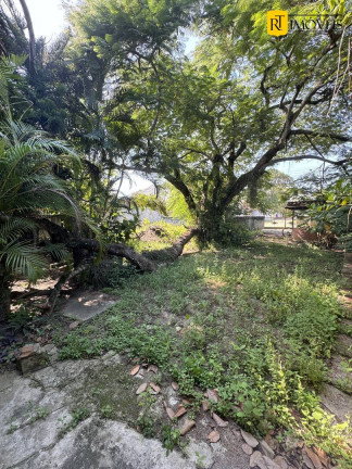 Terreno à Venda, 913 m² em Outeiro - Araruama