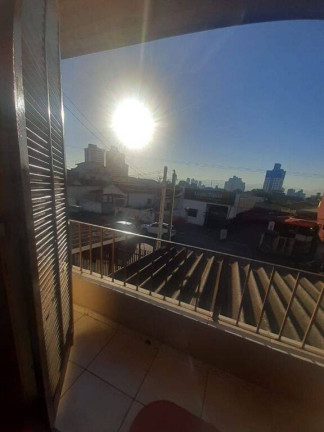 Imagem Casa com 2 Quartos à Venda, 150 m² em Vila Jaboticabeira - Taubaté