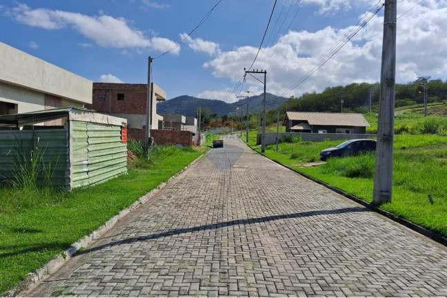 Imagem Terreno à Venda, 216 m² em Centro - Maricá Imagem Terreno à Venda, 216 m² em Centro - Maricá