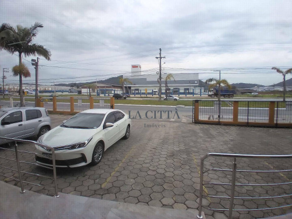 Imagem Galpão à Venda, 1.240 m² em Espinheiros - Itajaí Imagem Galpão à Venda, 1.240 m² em Espinheiros - Itajaí