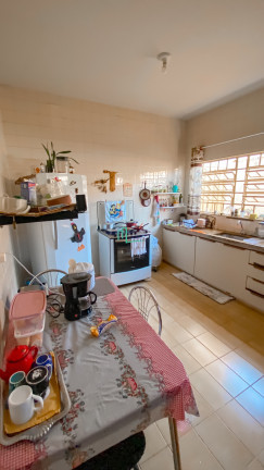 Imagem Casa com 3 Quartos à Venda, em Vila Santos Dumont - Franca Imagem Casa com 3 Quartos à Venda, em Vila Santos Dumont - Franca