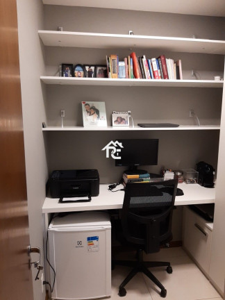 Imagem Apartamento com 2 Quartos à Venda, em Centro - Niterói Imagem Apartamento com 2 Quartos à Venda, em Centro - Niterói