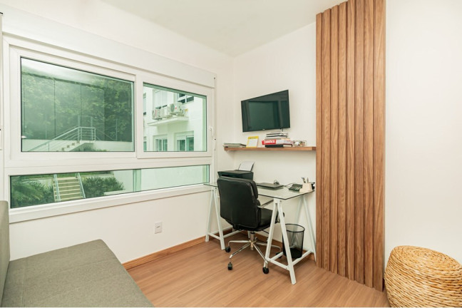 Imagem Apartamento com 2 Quartos à Venda, 90 m² em Menino Deus - Porto Alegre