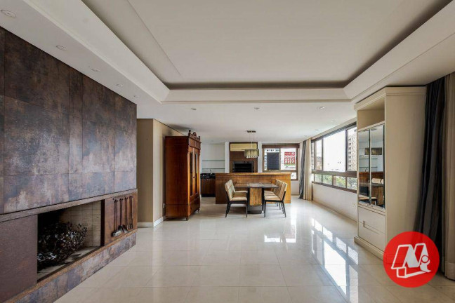 Imagem Apartamento com 4 Quartos à Venda, 222 m² em Petrópolis - Porto Alegre