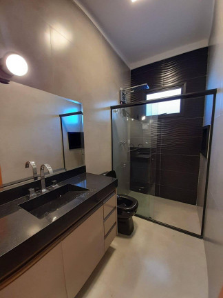 Imagem Casa com 3 Quartos à Venda, 250 m² em Ribeirão Preto Imagem Casa com 3 Quartos à Venda, 250 m² em Ribeirão Preto