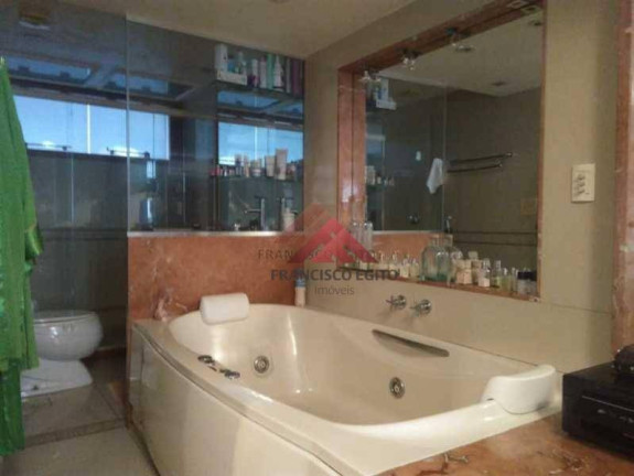 Imagem Apartamento com 4 Quartos à Venda, 240 m² em Icaraí - Niterói Imagem Apartamento com 4 Quartos à Venda, 240 m² em Icaraí - Niterói