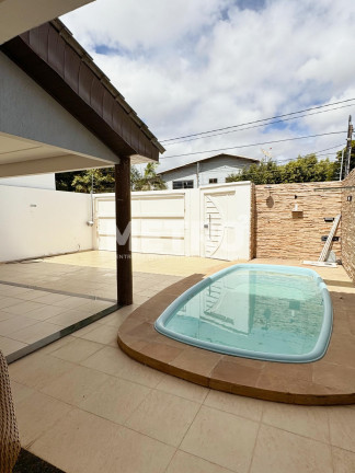 Imagem Casa com 3 Quartos à Venda, 235 m² em Areia Branca - Petrolina