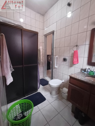 Imagem Casa com 2 Quartos à Venda, 110 m² em Vila Tupi - Praia Grande Imagem Casa com 2 Quartos à Venda, 110 m² em Vila Tupi - Praia Grande