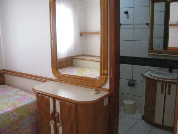 Imagem Cobertura com 3 Quartos à Venda, 214 m² em Meia Praia - Zona 01 - Itapema