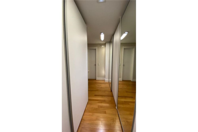 Imagem Apartamento com 3 Quartos à Venda, 160 m² em Santo Amaro - São Paulo Imagem Apartamento com 3 Quartos à Venda, 160 m² em Santo Amaro - São Paulo
