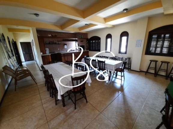 Imagem Casa com 6 Quartos à Venda, 1.500 m² em Viaduto - Igrejinha