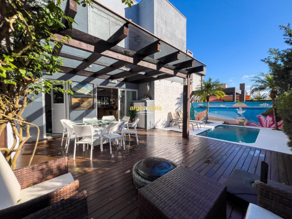 Casa com 3 Quartos à Venda, 209 m² em Condominio Las Palmas Xangri-lá - Xangri-lá