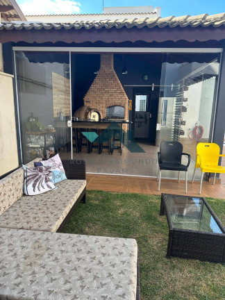 Imagem Casa com 3 Quartos à Venda, 250 m² em Jundiaí