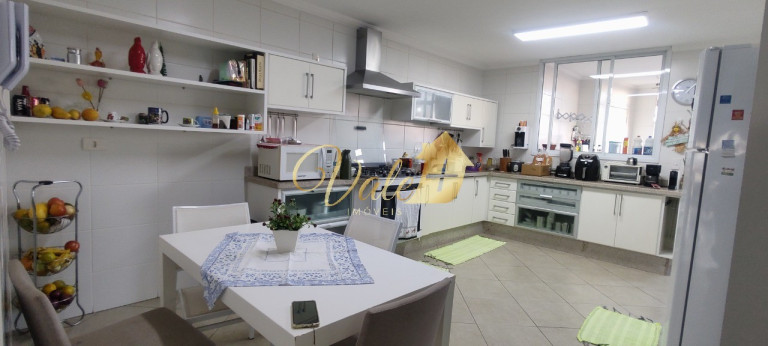 Imagem Imóvel com 3 Quartos à Venda, 196 m² em Jardim Nova América - São José Dos Campos Imagem Imóvel com 3 Quartos à Venda, 196 m² em Jardim Nova América - São José Dos Campos