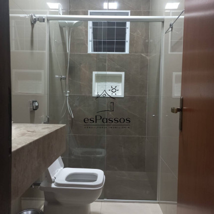Imagem Casa com 3 Quartos à Venda, 360 m² em Nsa Aparecida - Florestal
