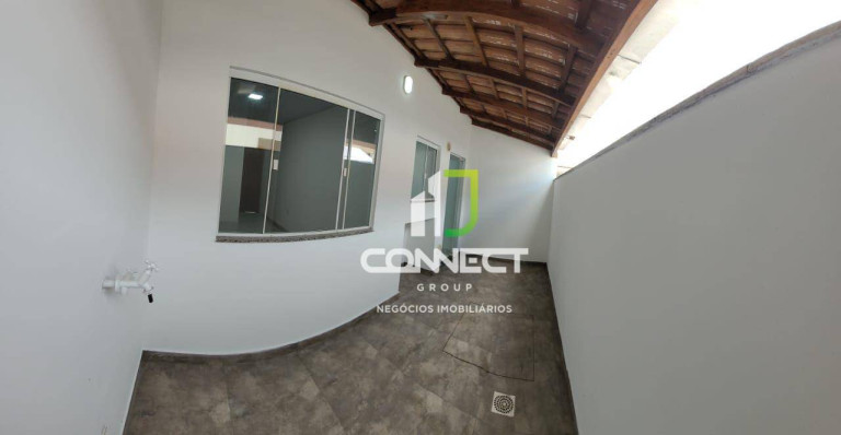 Imagem Casa com 2 Quartos à Venda, 50 m² em Espinheiros - Itajaí
