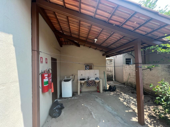 Imagem Casa com 2 Quartos à Venda, 410 m² em Jardim Colorado Extensão - Goiânia