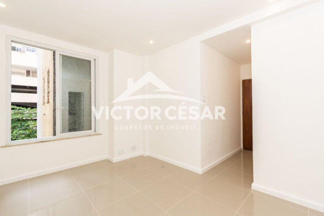 Imagem Apartamento com 1 Quarto à Venda, 43 m² em Copacabana - Rio De Janeiro Imagem Apartamento com 1 Quarto à Venda, 43 m² em Copacabana - Rio De Janeiro