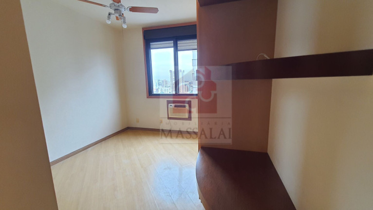 Imagem Apartamento com 3 Quartos à Venda, 94 m² em Menino Deus - Porto Alegre Imagem Apartamento com 3 Quartos à Venda, 94 m² em Menino Deus - Porto Alegre