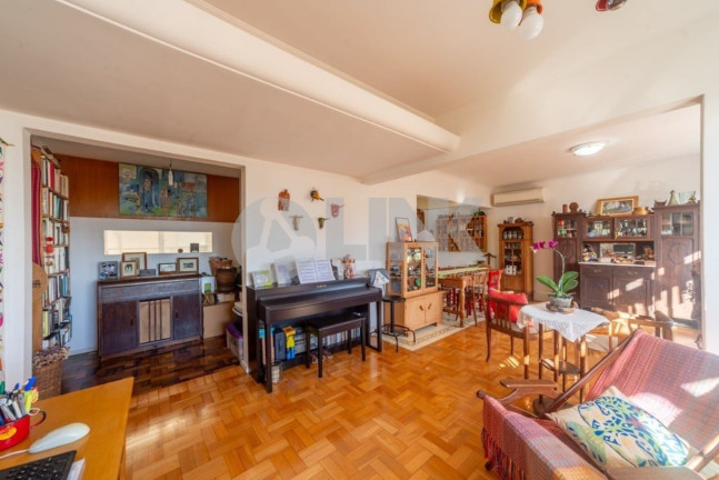Imagem Apartamento com 2 Quartos à Venda, 95 m² em Menino Deus - Porto Alegre Imagem Apartamento com 2 Quartos à Venda, 95 m² em Menino Deus - Porto Alegre