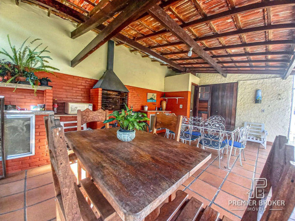 Imagem Casa com 3 Quartos à Venda, 185 m² em Araras - Teresópolis Imagem Casa com 3 Quartos à Venda, 185 m² em Araras - Teresópolis