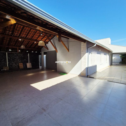 Casa com 5 Quartos à Venda, 265 m² em Jardim Bueno - Franca