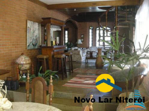 Imagem Casa com 5 Quartos à Venda, 350 m² em Camboinhas - Niterói