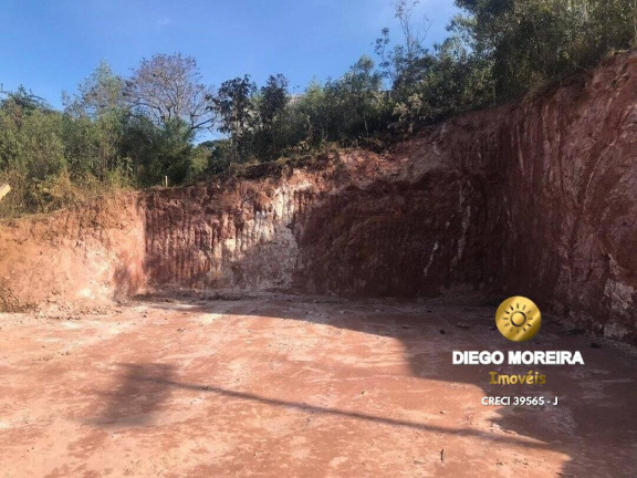Terreno à Venda, 250 m² em Terra Preta - Mairiporã