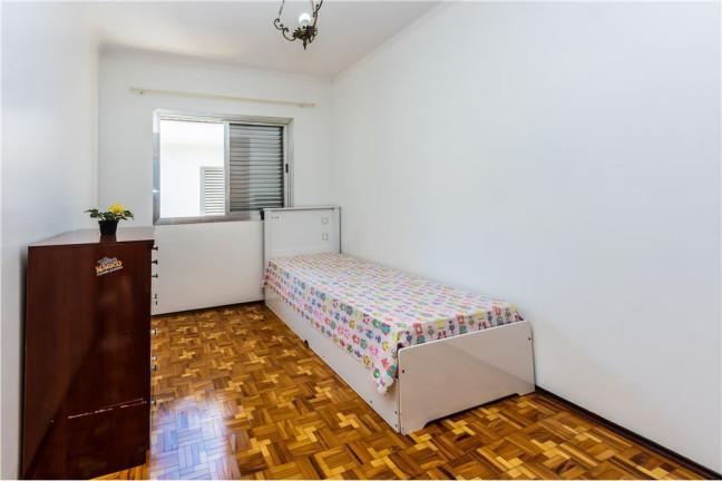 Imagem Casa com 3 Quartos à Venda, em Vila Regente Feijó - São Paulo Imagem Casa com 3 Quartos à Venda, em Vila Regente Feijó - São Paulo