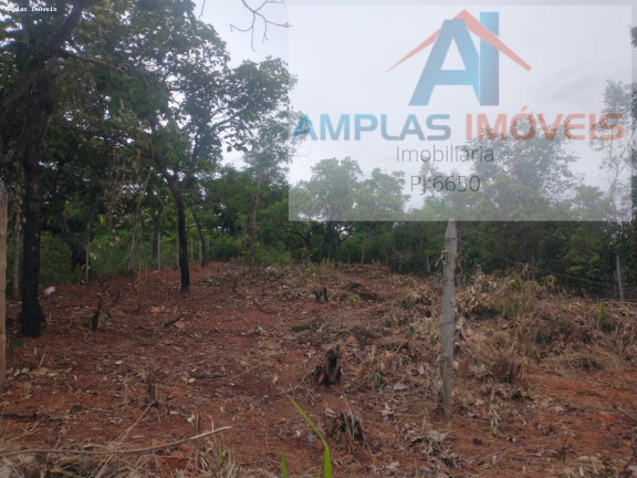 Imagem Terreno à Venda, 360 m² em Araças 1º Seção - Mateus Leme