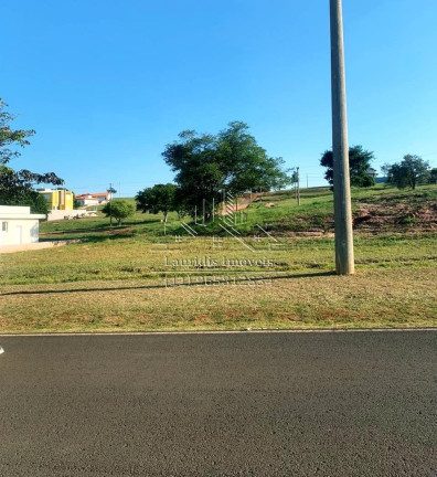 Imóvel à Venda, 443 m² em Ninho Verde 2 - Pardinho